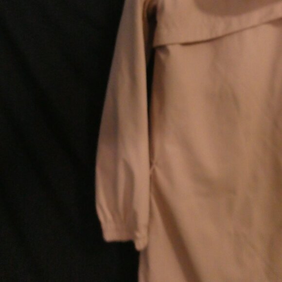 ZARA BASIC | xs - extra small | Hooded Pink Raincoat - Picture 13 of 15